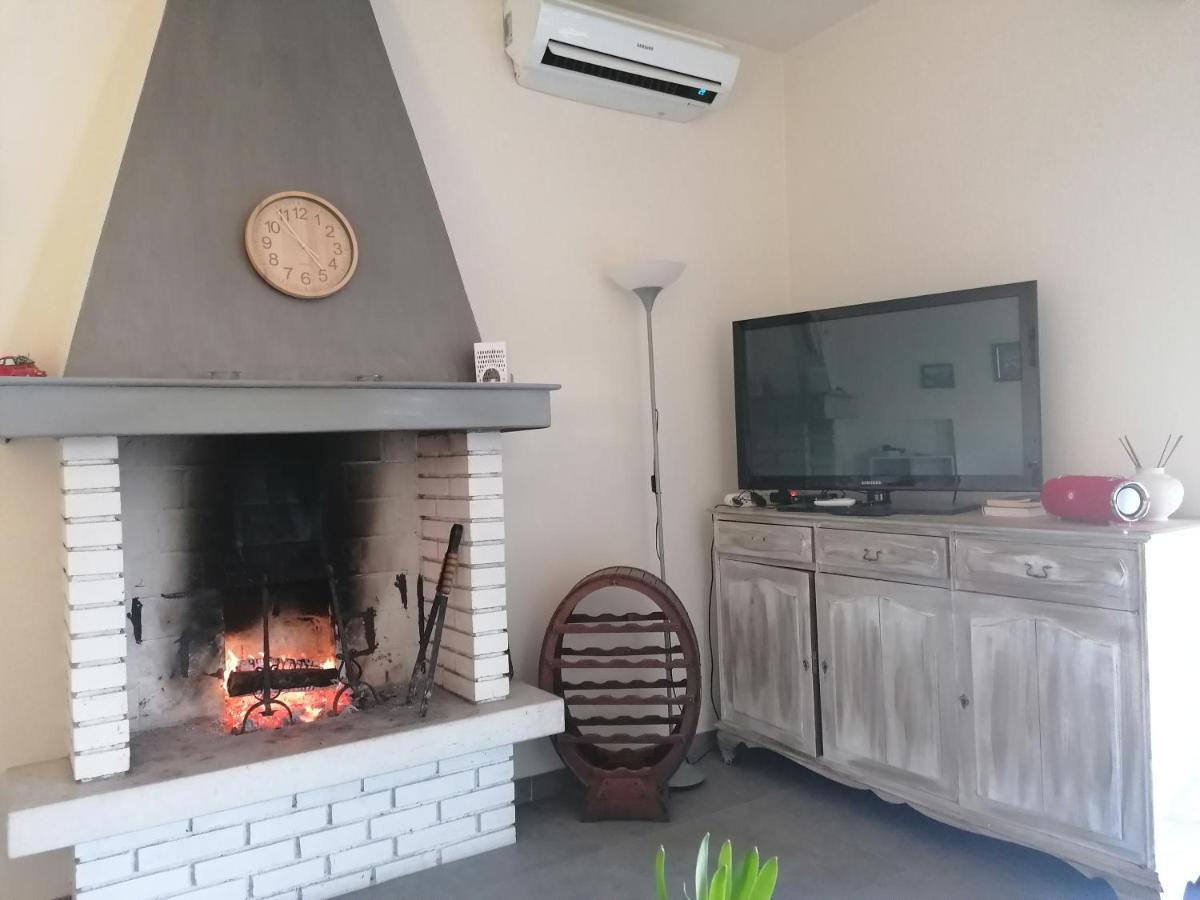 Villa La Magnolia - Private Beach Access, Garden, Views Lazise Zewnętrze zdjęcie