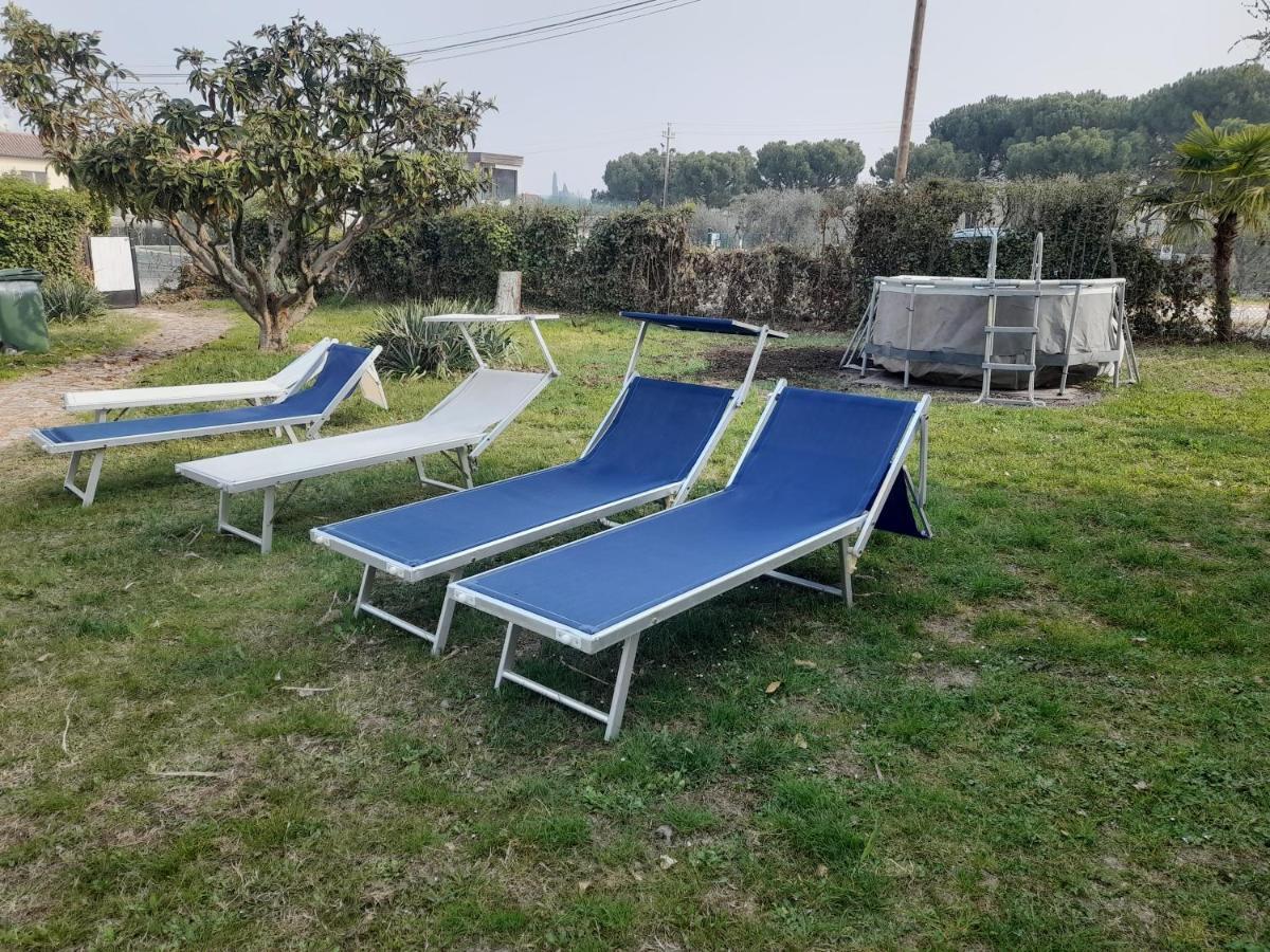 Villa La Magnolia - Private Beach Access, Garden, Views Lazise Zewnętrze zdjęcie
