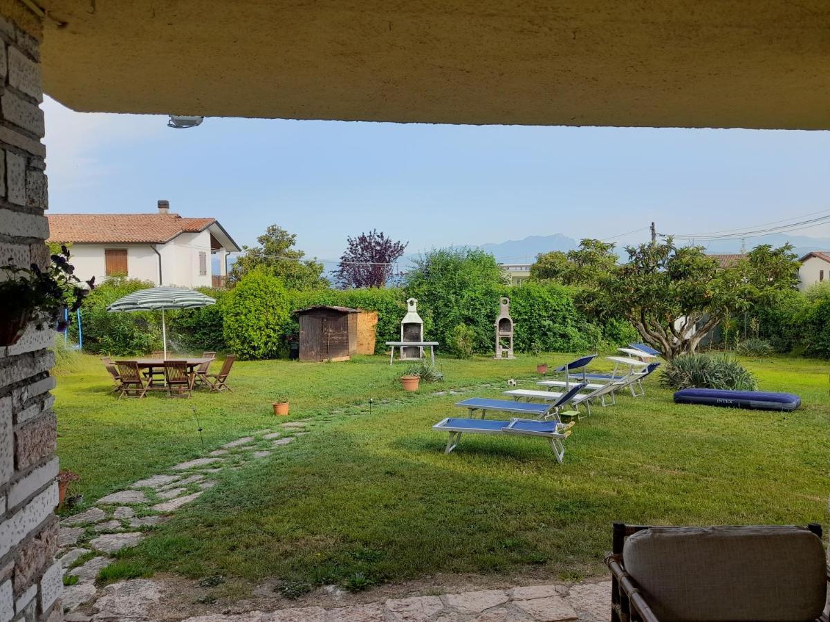 Villa La Magnolia - Private Beach Access, Garden, Views Lazise Zewnętrze zdjęcie