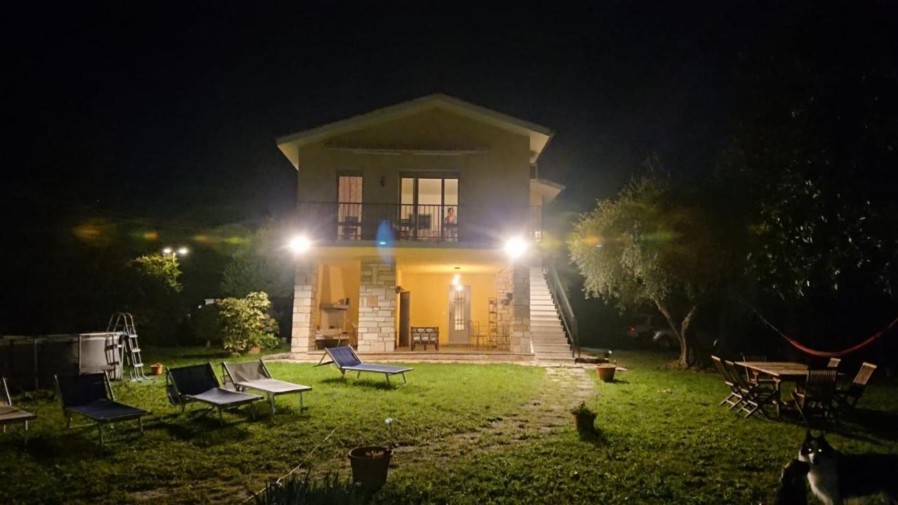 Villa La Magnolia - Private Beach Access, Garden, Views Lazise Zewnętrze zdjęcie