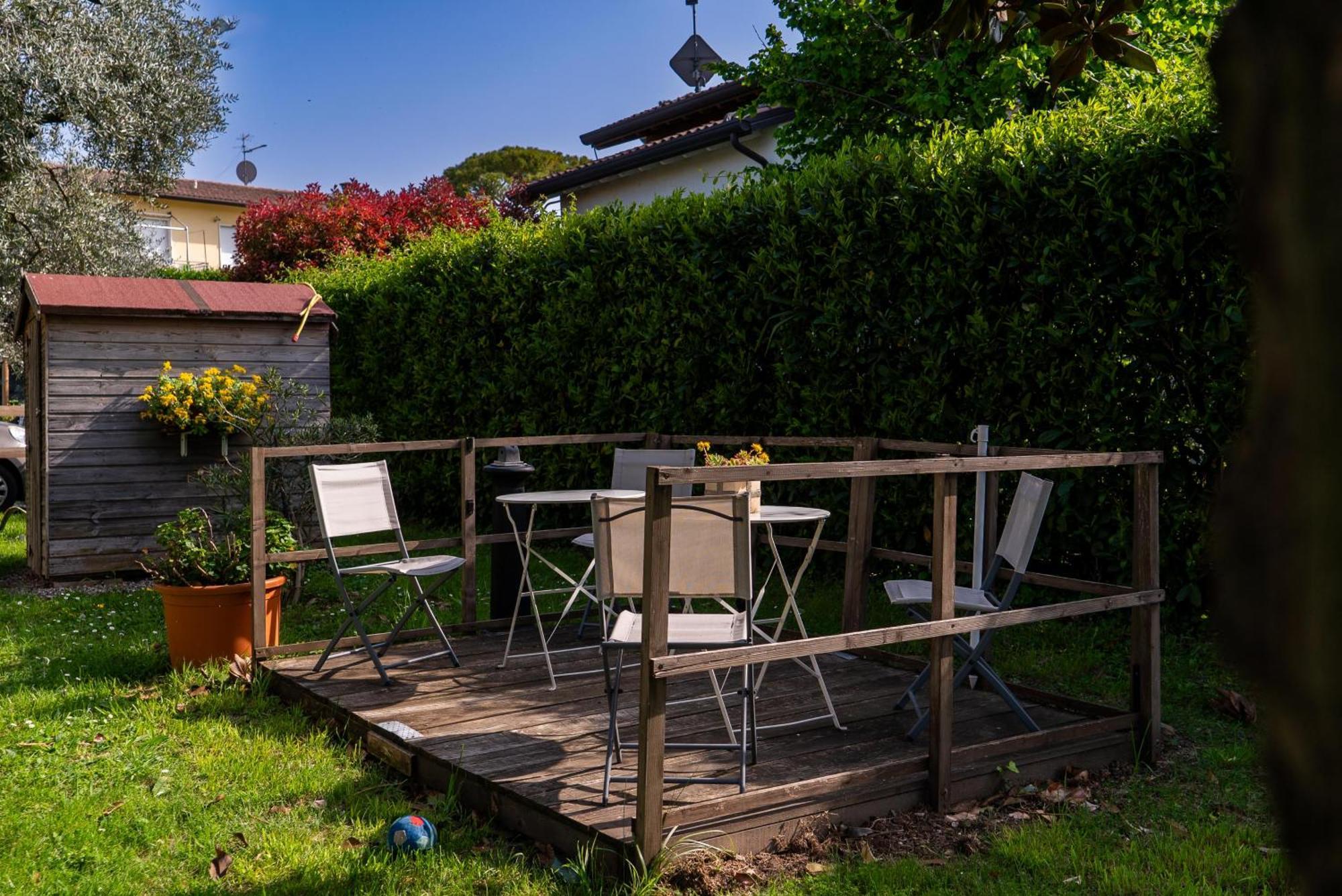 Villa La Magnolia - Private Beach Access, Garden, Views Lazise Zewnętrze zdjęcie
